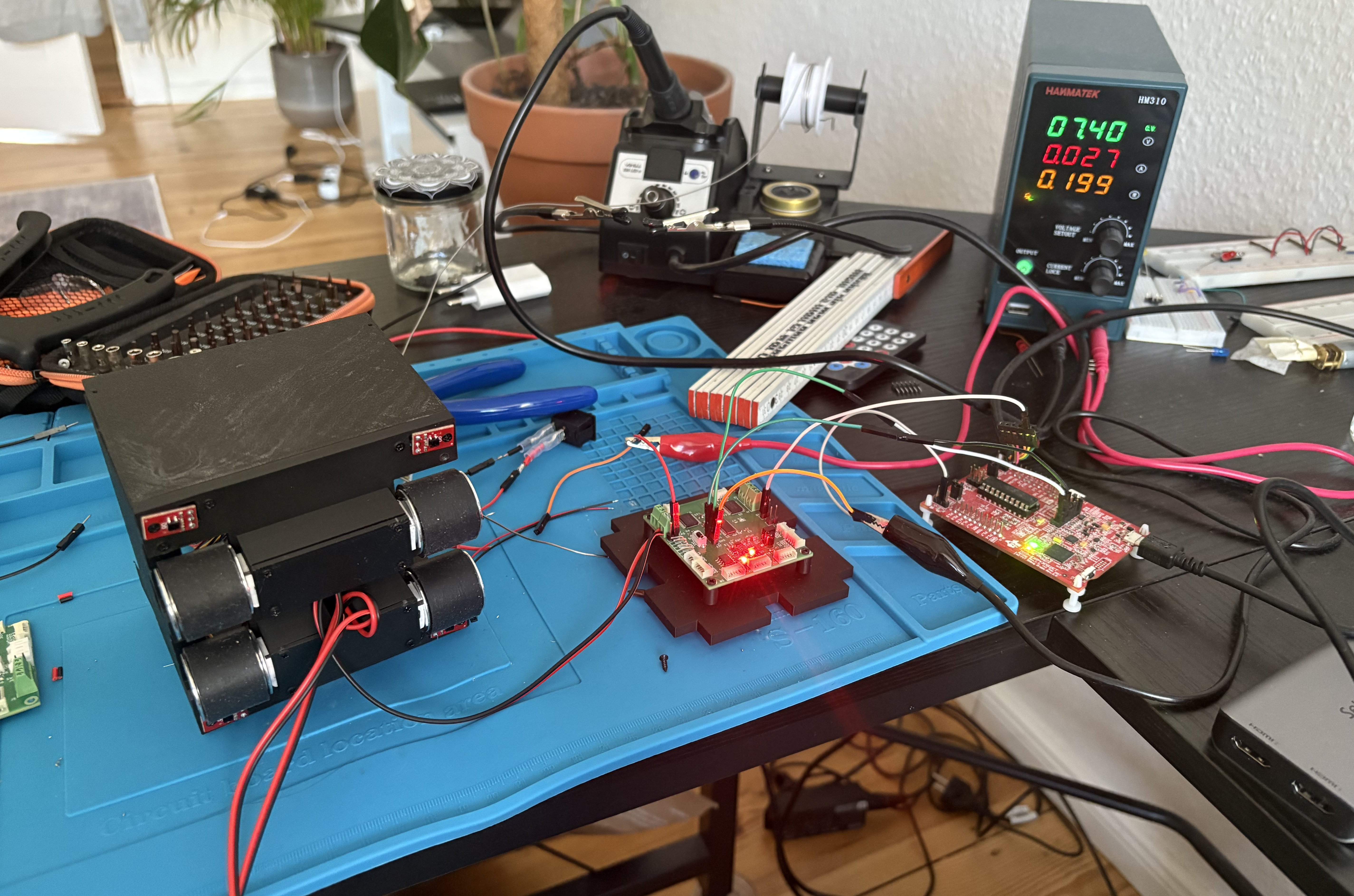 Testing the assembled sumobot